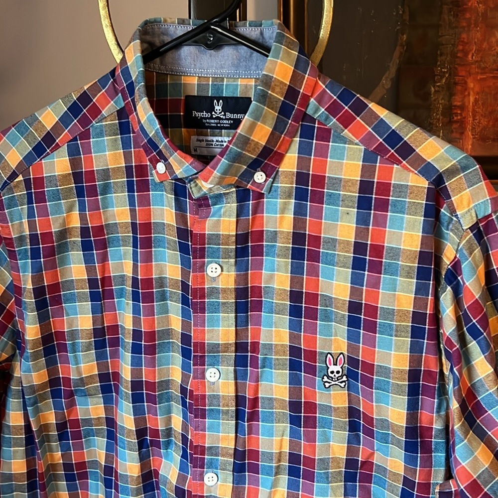 Men’s Psycho Bunny button down. Multi color plaid. 100% cotton.